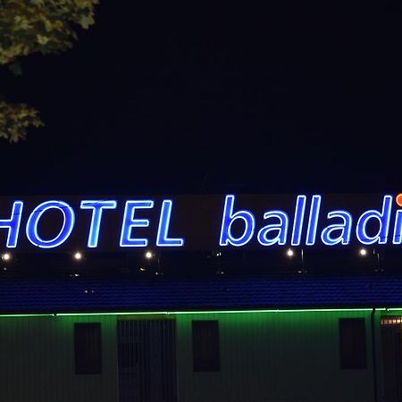 Hotel Initial By Balladins Vigneux-Sur-Seine Esterno foto